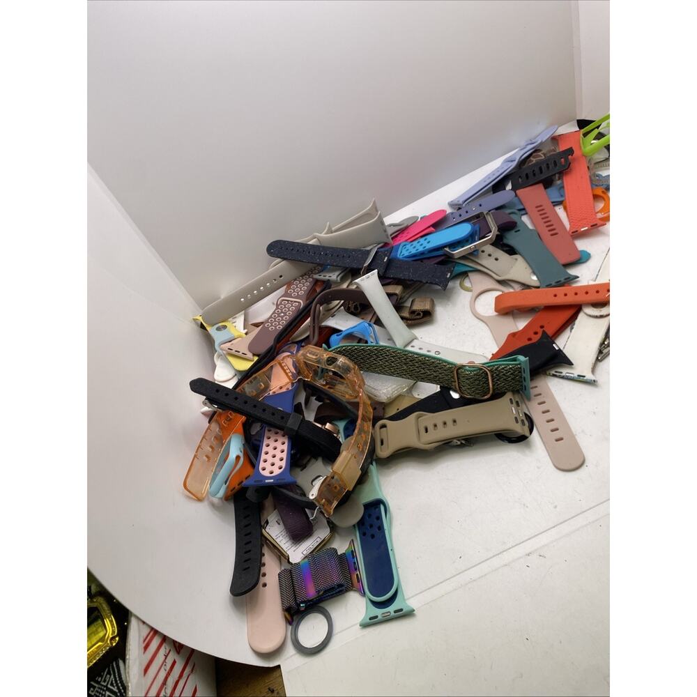 3 Lb Lot Of Apple Watch Bands And Fitbit Smart Watch Bands - Picture 3 of 4